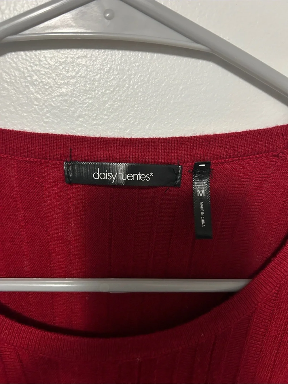 Daisy Fuentes soft ribbed